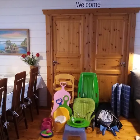 Paritalomökki Lomariihi 10 Huoneisto