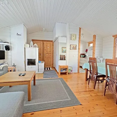 Paritalomökki Lomariihi 10 Huoneisto Muurame