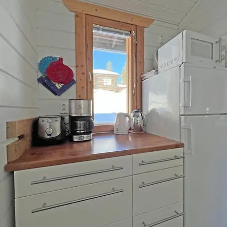 Paritalomökki Lomariihi 10 *